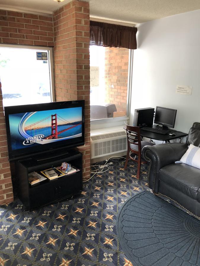 Highlander Motor Inn Arlington Buitenkant foto
